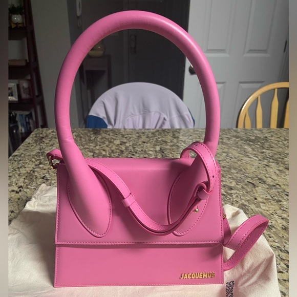 Jacquemus Pink Crossbody Bag - Picture 1 of 7